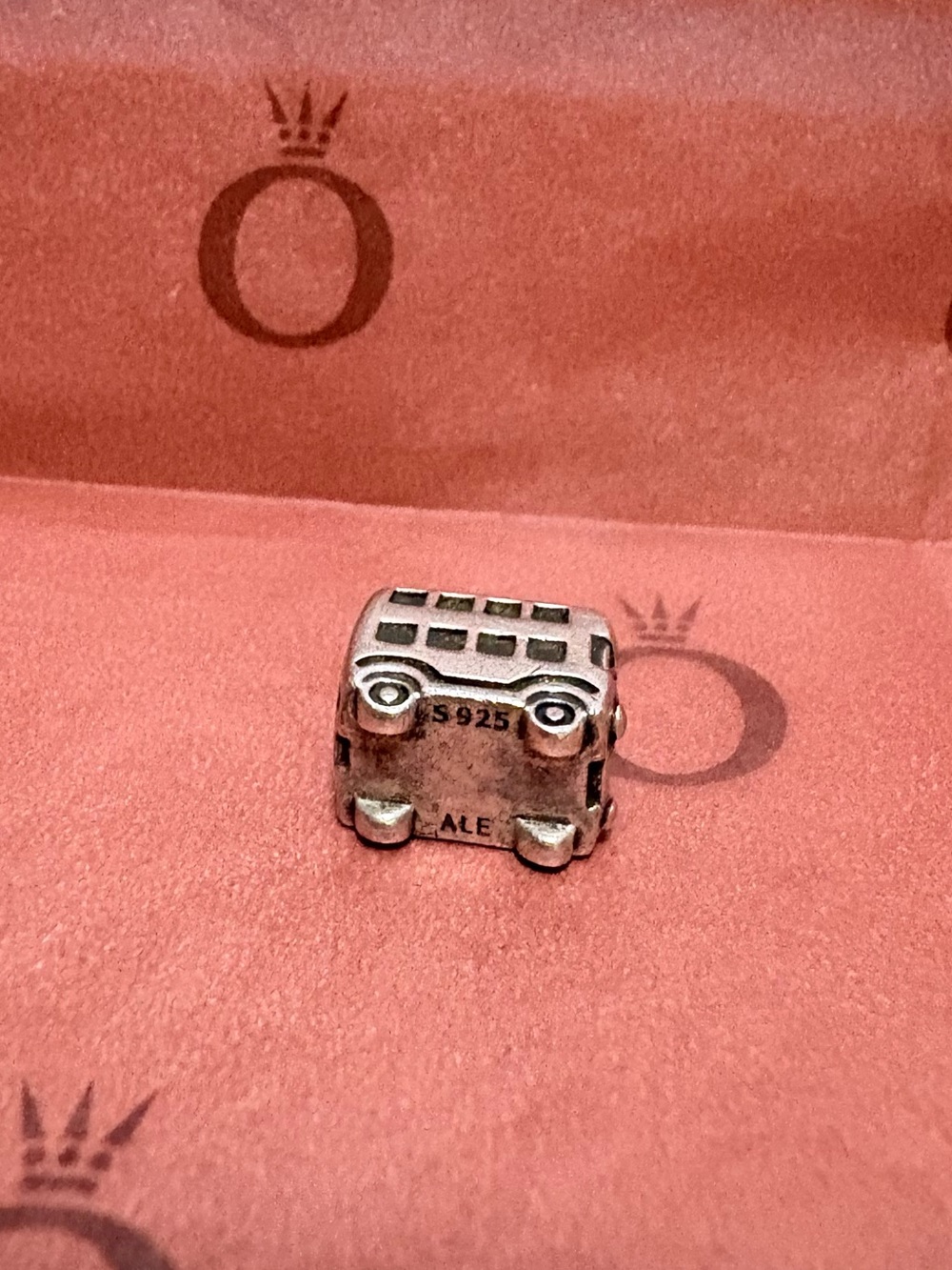Pandora Union Jack Double-Decker Bus Charm - Picture 7 of 7
